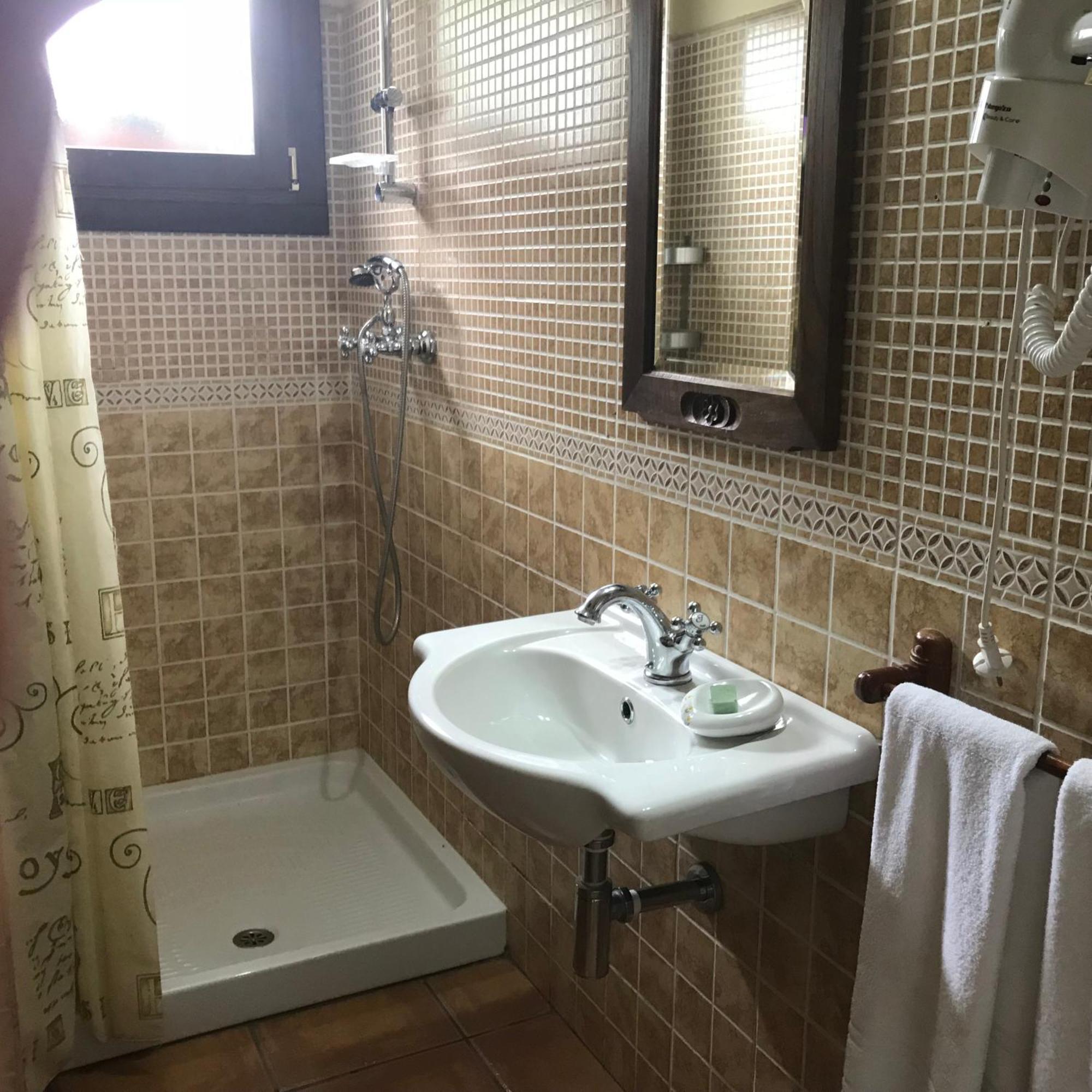 Les Piperes Apartment Corao ภายนอก รูปภาพ